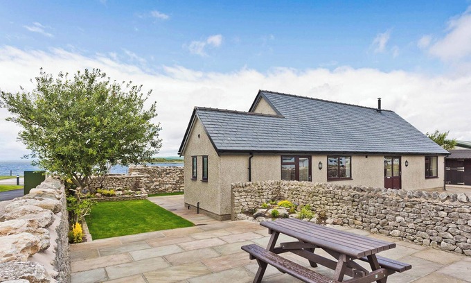Carnforth Cottage | 3 bedroom accommodation in Carnforth