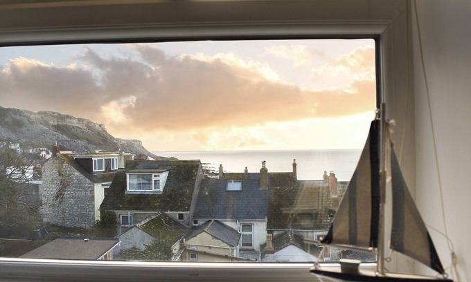 Portland Cottage | 3 bedroom accommodation in Portland