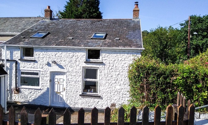 Margam Cottage | 3 bedroom accommodation in Cwmtwrch, near Swansea