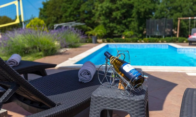 Krmed House | 3 bedroom accommodation in Rovinj