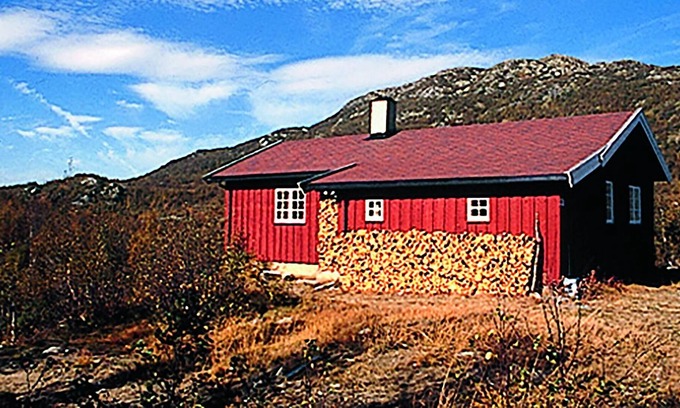 Hol House | 3 bedroom accommodation in Hovet