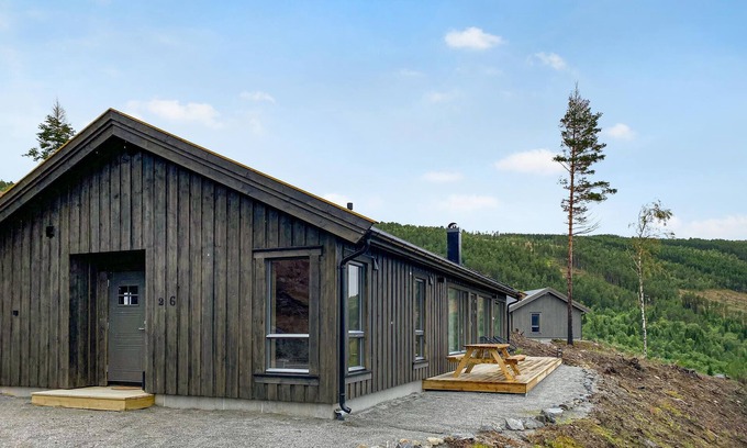Andalsnes House | 3 bedroom amazing home in åfarnes