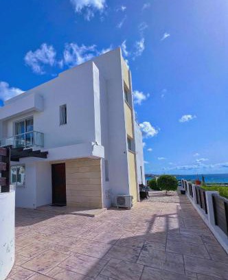 Pegeia Villa | 3 Bedroom Coral Bay Panorama Seaview Villa Pool