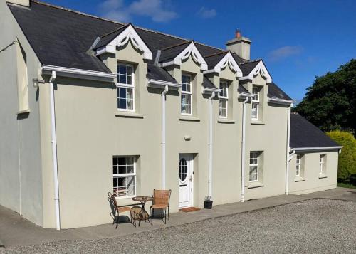 Leap House | 3-Bedroom Cottage With Plenty Space