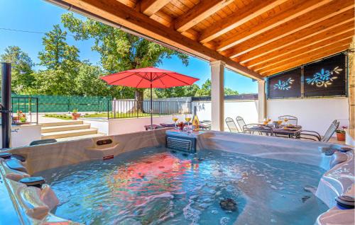 Jursici House | 3 Bedroom Stunning Home In Brscici
