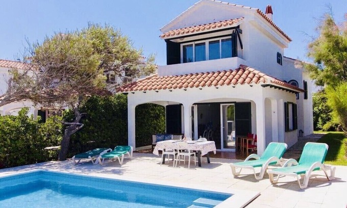Arenal d'en Castell Villa | 3 Bedroom Villa, private pool, stunning Sea Views 5 mins from beach. WIFI & AC