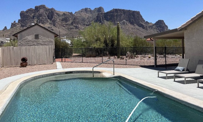Apache Junction House | 3-Bedroom Villa with Pool, Spa and Mountain Views