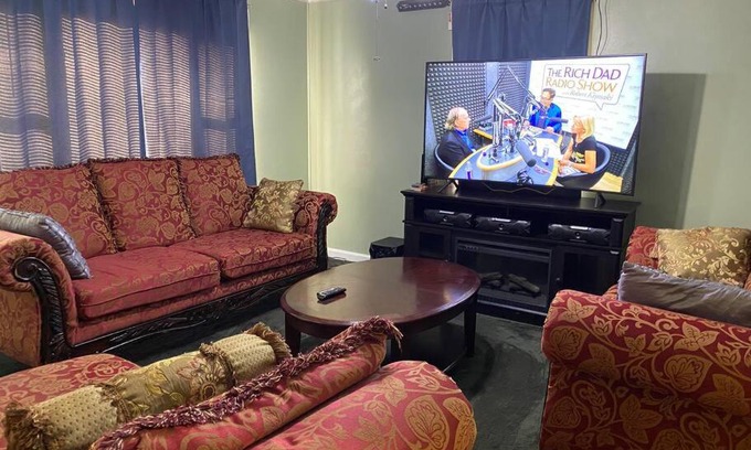 Winston - Salem House | 3 bedrooms close to hospital, downtown & College