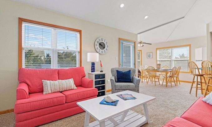 Wind Over Waves House | 3 Bedrooms w/Hot Tub & Fire Pit! Pet Friendly