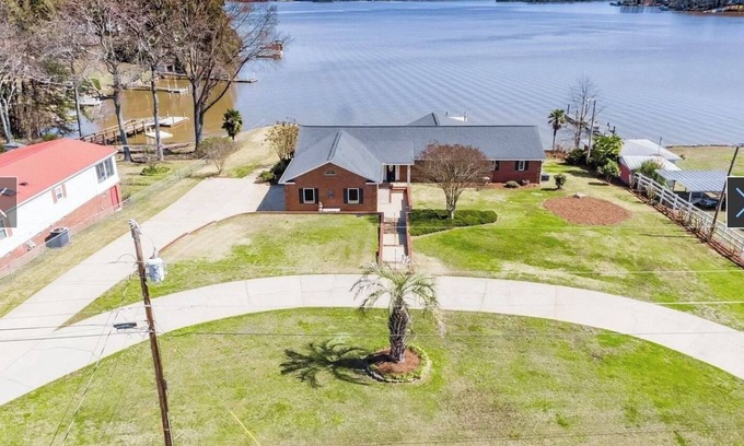 Leesville House | 3 BR Lakefront house w/dock at Lake Murray, Family, Fishing, Fun!