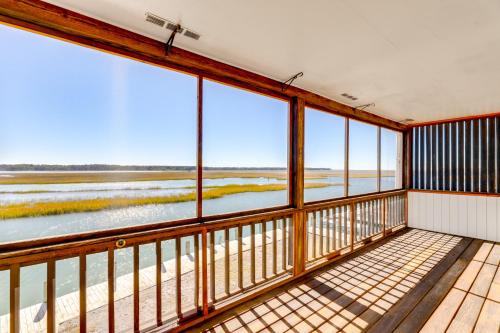 Chincoteague Apartment | 3 Mi to Beach Waterfront Condo in Chincoteague!
