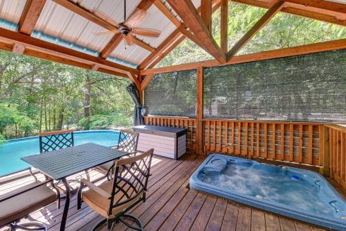 Gordonville House | 3 Mi to Lake Texoma Gordonville Getaway!