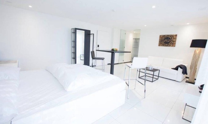 Regensdorf Apartment | 30 m² Apartment ∙ 1 guest