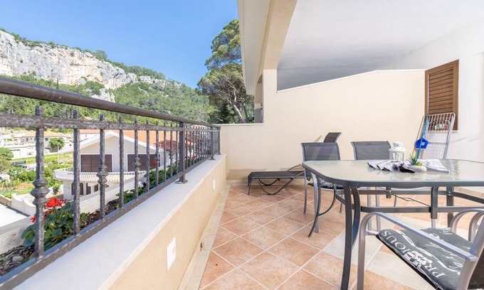 Zastrazisce Apartment | 30 m² Apartment ∙ 1 bedroom ∙ 4 guests