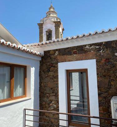 Almodovar e Graca dos Padroes Bed & Breakfast | 30 m² Bed and breakfast ∙ 3 guests