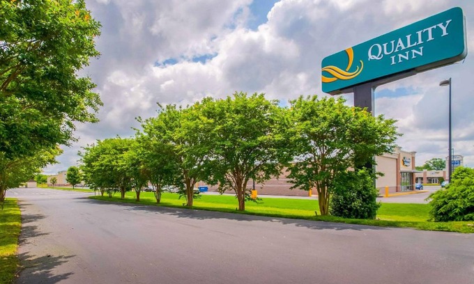 Salisbury Hotel | 30 m² Hotel ∙ 2 bedrooms ∙ 127 guests