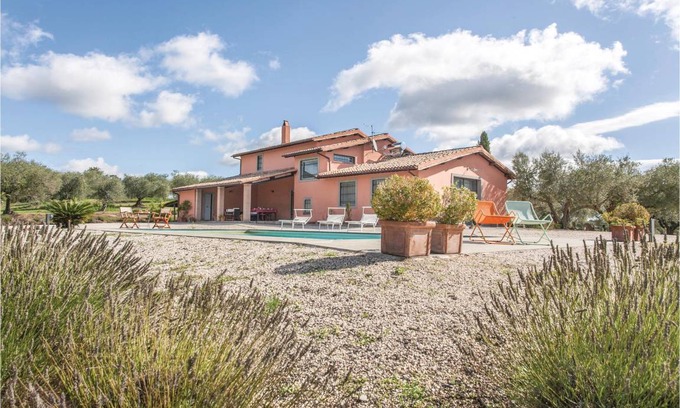 Viterbo House | 300 m² House ∙ 3 bedrooms ∙ 6 guests