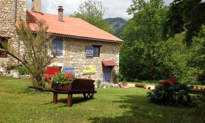 Saint-Agnan-en-Vercors House | 31 m² Gîte ∙ 1 bedroom ∙ 2 guests