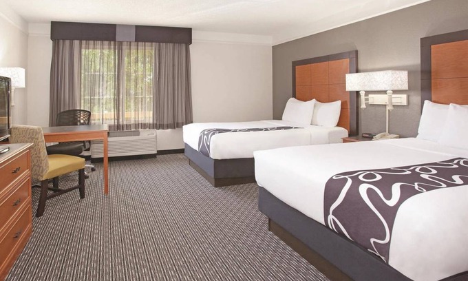 Pueblo Hotel | 31 m² Hotel ∙ 127 guests