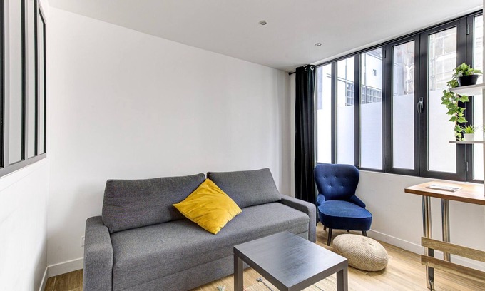 Quartier de la Folie-Mericourt Apartment | 318 Suite Pivert - Superb apartment in Paris