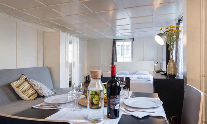 Zug Apartment | 32 m² Apartment ∙ 4 guests