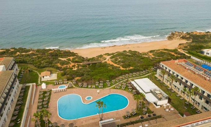 Cabo Roche Hotel | 32 m² Hotel ∙ 127 guests