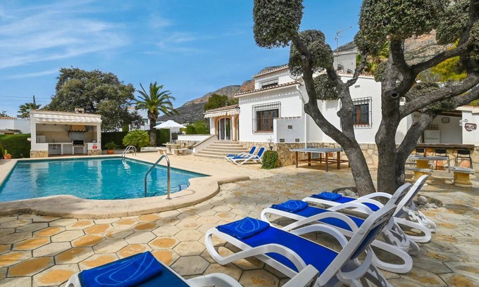 Montgo de Toscamar Resort | 320 m² Resort ∙ 4 bedrooms ∙ 8 guests