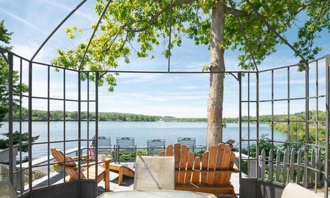 Newaygo House | 325 m² House ∙ 5 bedrooms ∙ 21 guests