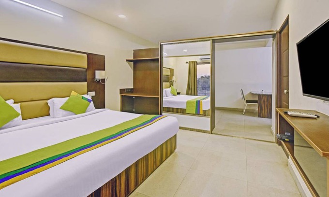 Katpadi Hotel | 33 m² Hotel ∙ 2 guests