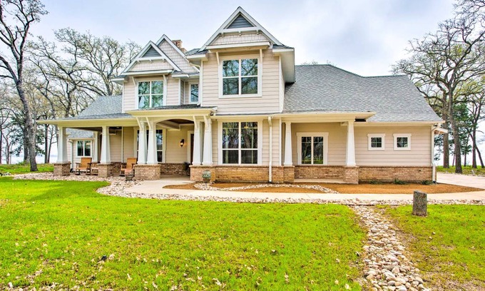 Quinlan House | 334 m² House ∙ 4 bedrooms ∙ 14 guests