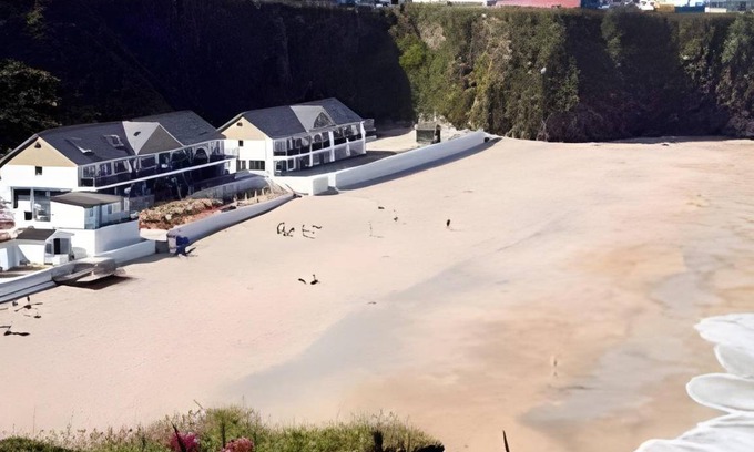 Newquay City Centre Apartment | 34 m² Apartment ∙ 3 bedrooms ∙ 7 guests