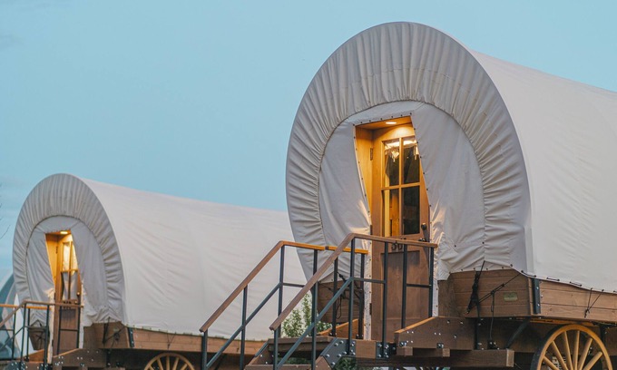 Camp Verde RV Rental | 343 Conestoga Wagon - Family Adventure