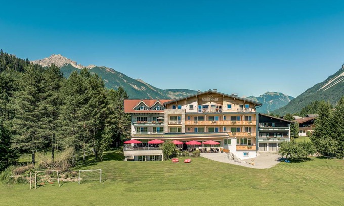 Stanzach Hotel | 35 m² Hotel ∙ 1 bedroom ∙ 2 guests