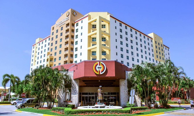 Tamiami Resort | 35 m² Resort ∙ 127 guests