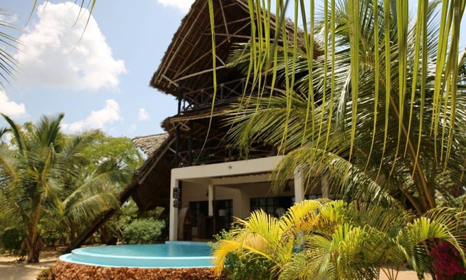 Fukuchani Resort | 350 m² Resort ∙ 4 bedrooms ∙ 14 guests