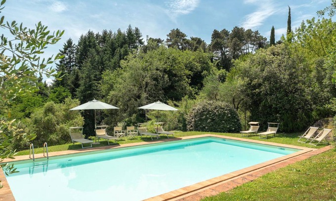 Villabuona Villa | 350 m² Villa ∙ 6 bedrooms ∙ 12 guests