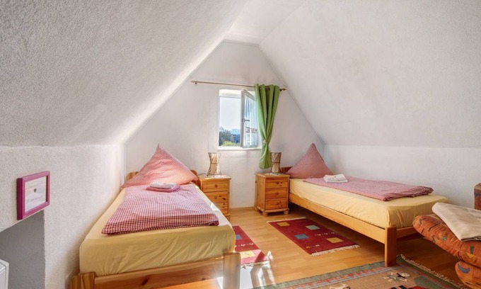 Grossheppach Apartment | 36 m² Apartment ∙ 1 bedroom ∙ 3 guests