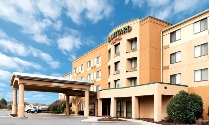 Salisbury Hotel | 37 m² Hotel ∙ 127 guests
