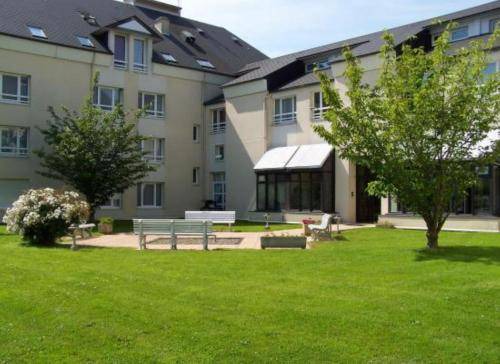 Hameau de la Folie Couvrechef Apartment | 37 m² Serviced apartment ∙ 2 bedrooms ∙ 4 guests
