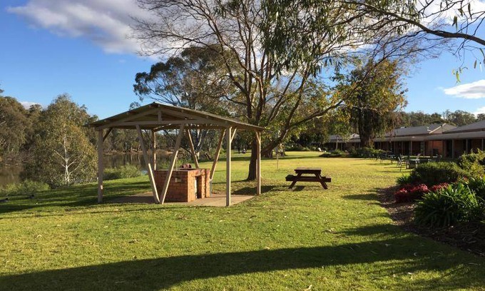 Moama Hotel | 38 m² Motel ∙ 5 guests