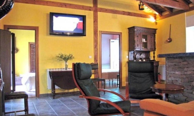 Almajano Resort | 38 m² Private room ∙ 1 bedroom ∙ 2 guests