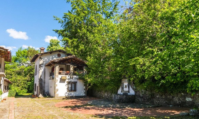 Migliorini House | 380 m² House ∙ 9 bedrooms ∙ 16 guests