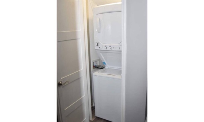 Grand Prairie Condo | 3B Lux 3bd 3bth Condo w/King/4 separate twin beds