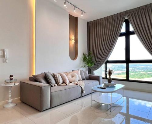 Taman Bukit Mewah Apartment | 3BR-Mocha-Paradigm Residence by Guesthouse-6-8Pax