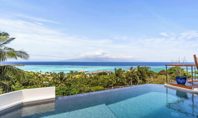 Teavaro Villa | 3BR Villa Mémento with Infinity Pool