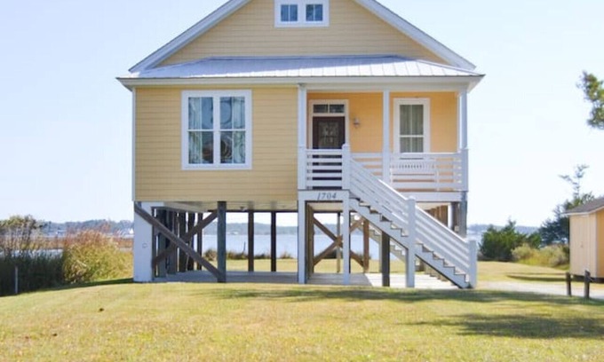 Stacy House | 3BR Waterfront Home|Fishing|Boating|Views