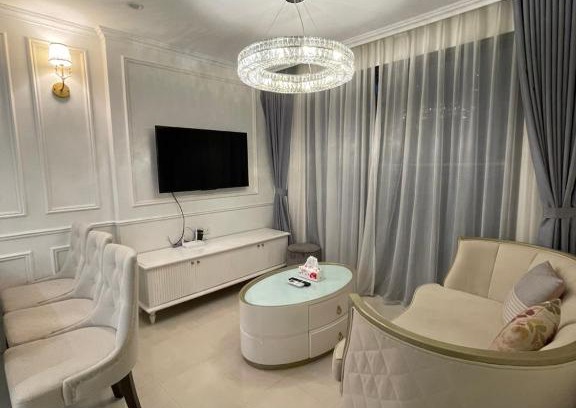 Gia Lam Apartment | 3PN + 1 nội thất Tân cổ điển tại Vin Ocean Park