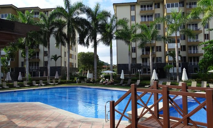 Barrio Santa Lucia Apartment | 3Room Penthouse Beach Condo