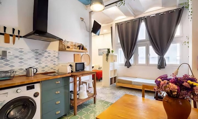 Sant Adria de Besos Apartment | 4-123 studio