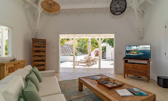 Petit Cul-de-Sac Villa | 4 BDRM Caribbean Villa w Private Tennis Courts